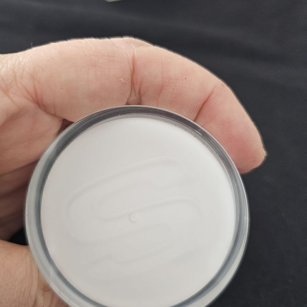 Sisley Eye Cream - Picture 3 of 4